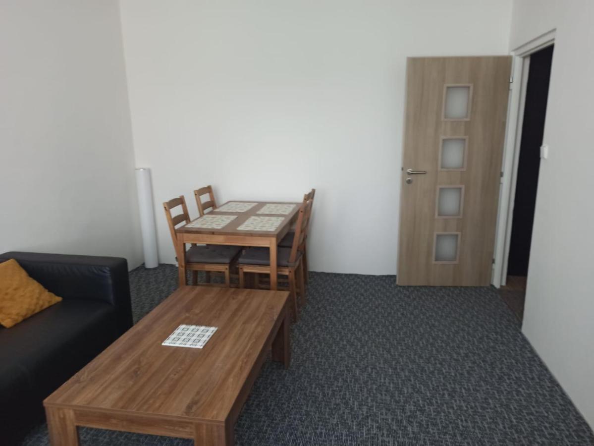 Apartman Kovarska U Klinovce Buitenkant foto